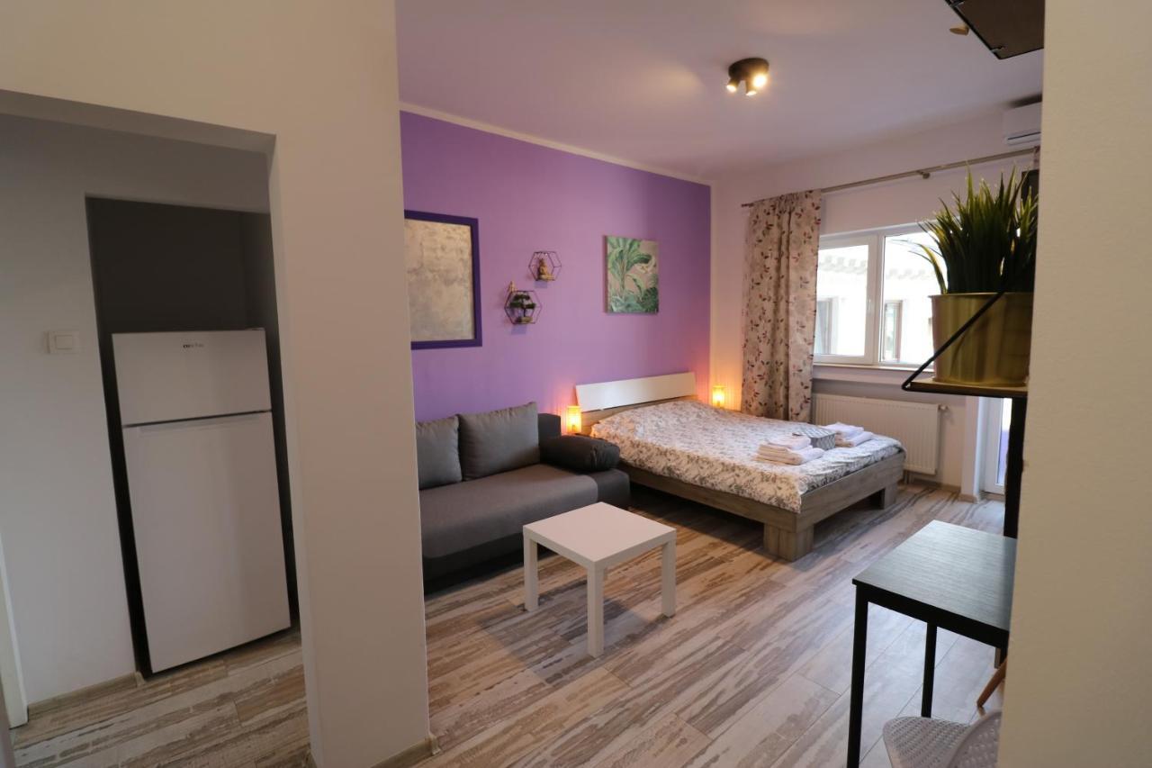 Charming Cozy Studio - Old Town - Free Minibar Lägenhet Bukarest Exteriör bild