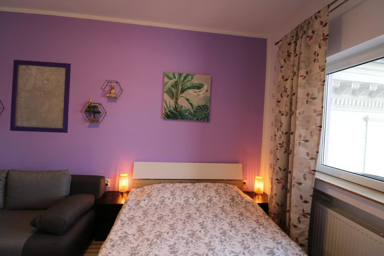 Charming Cozy Studio - Old Town - Free Minibar Lägenhet Bukarest Exteriör bild
